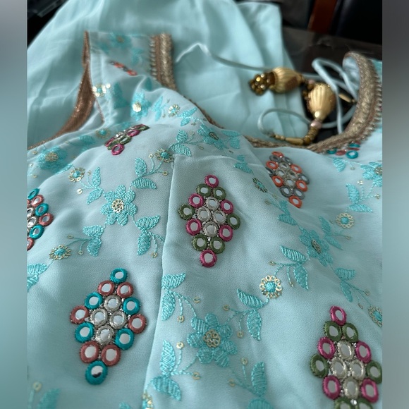 Sharara suit - Picture 3 of 4